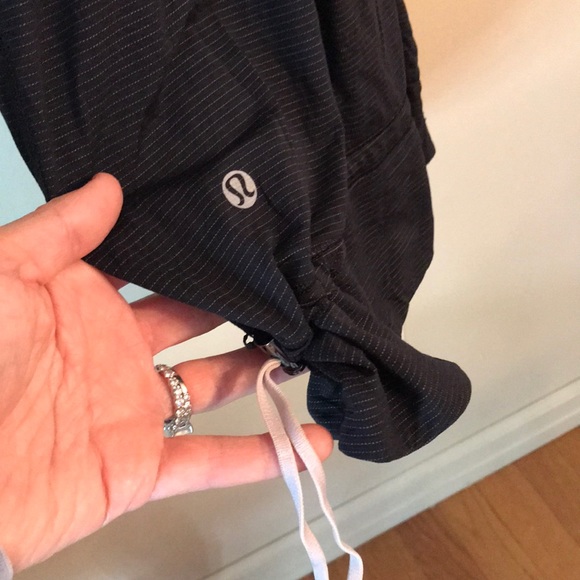 LuLu Lemon Top - Picture 7 of 7